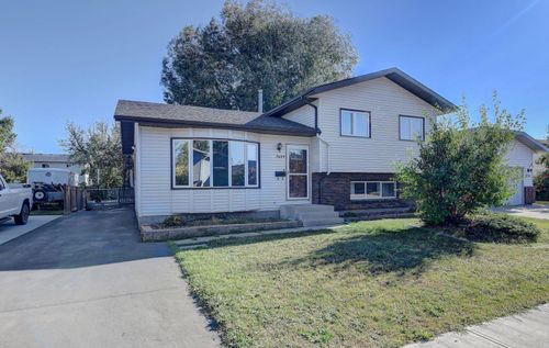 7609 103 Street, Grande Prairie, AB, T8W1Y8 | Card Image