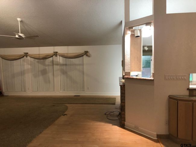 13745 Meadow Ln, House other with 4 bedrooms, 3 bathrooms and null parking in Flint TX | Image 12