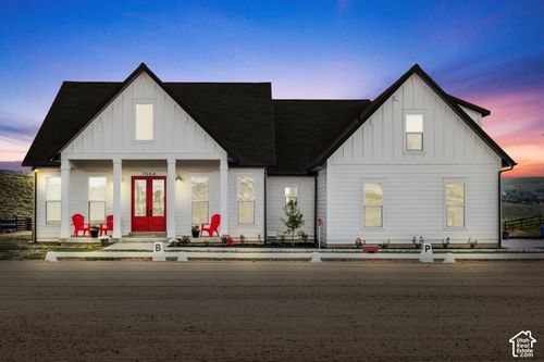 7664 Whileaway Rd E, Park City, UT, 84098-5713 | Card Image