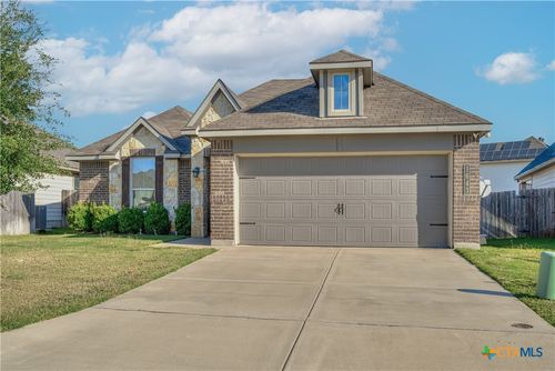 1643 Hillside Dr, Temple, TX, 76502-5774 | Card Image