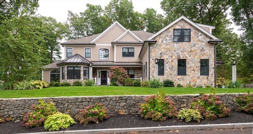 22 Oldham Rd, Arlington, MA, 02474-1823 | Card Image