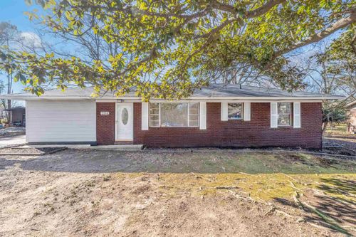 204 S Holly St, Beebe, AR, 72012-3508 | Card Image