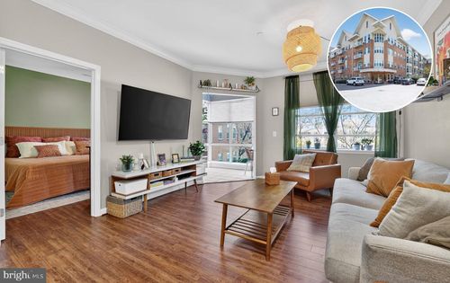 215-23 Pierside Dr, BALTIMORE, MD, 21230-5468 | Card Image