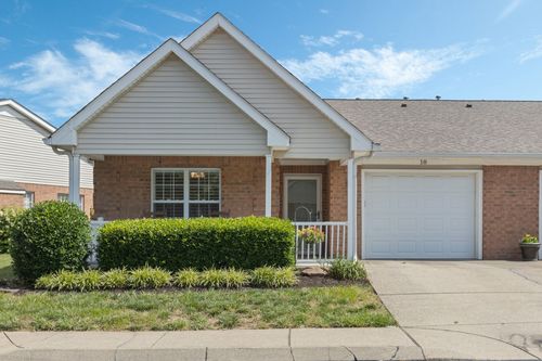 18 Holland Park Ln, Franklin, TN, 37069-4328 | Card Image