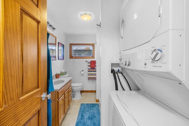 27 Clems Way, House other with 2 bedrooms, 1 bathrooms and 4 parking in Acushnet MA | Image 10