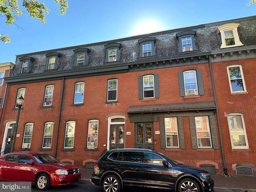 4-208 W Gay St, WEST CHESTER, PA, 19380-2941 | Card Image