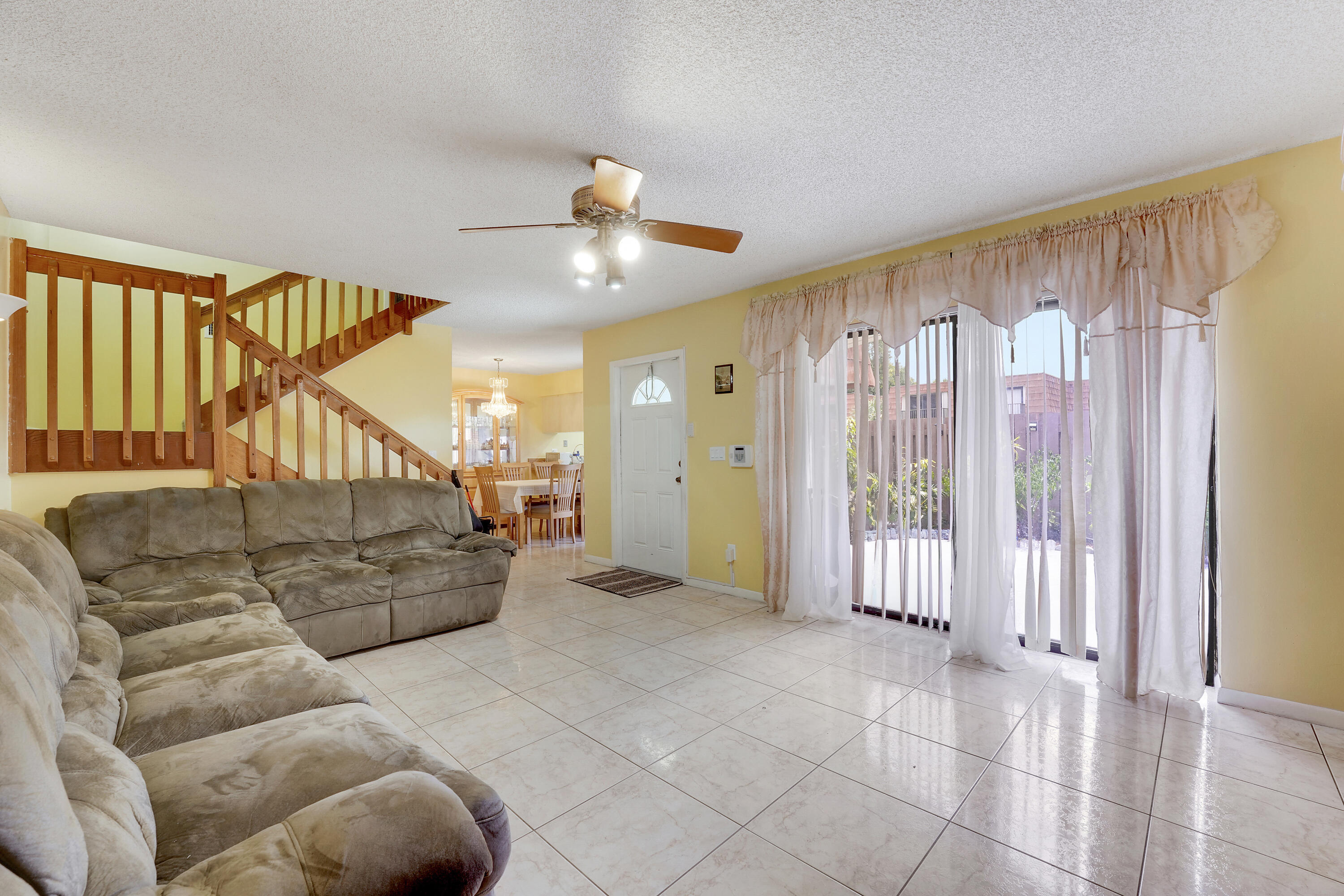 Residential in North Lauderdale 2
