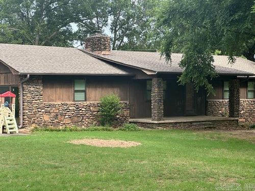 1 Rogers Dr, Morrilton, AR, 72110-8902 | Card Image