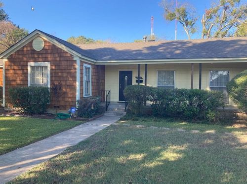 1820 Oakland Blvd, Fort Worth, TX, 76103-1528 | Card Image