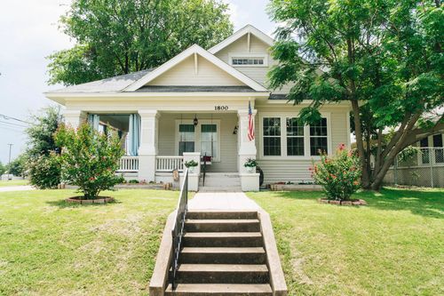 1800 Algonquin St, Waco, TX, 76707-2126 | Card Image