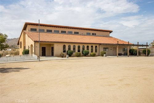 6336 Hallee Rd, Joshua Tree, CA, 92252-1909 | Card Image