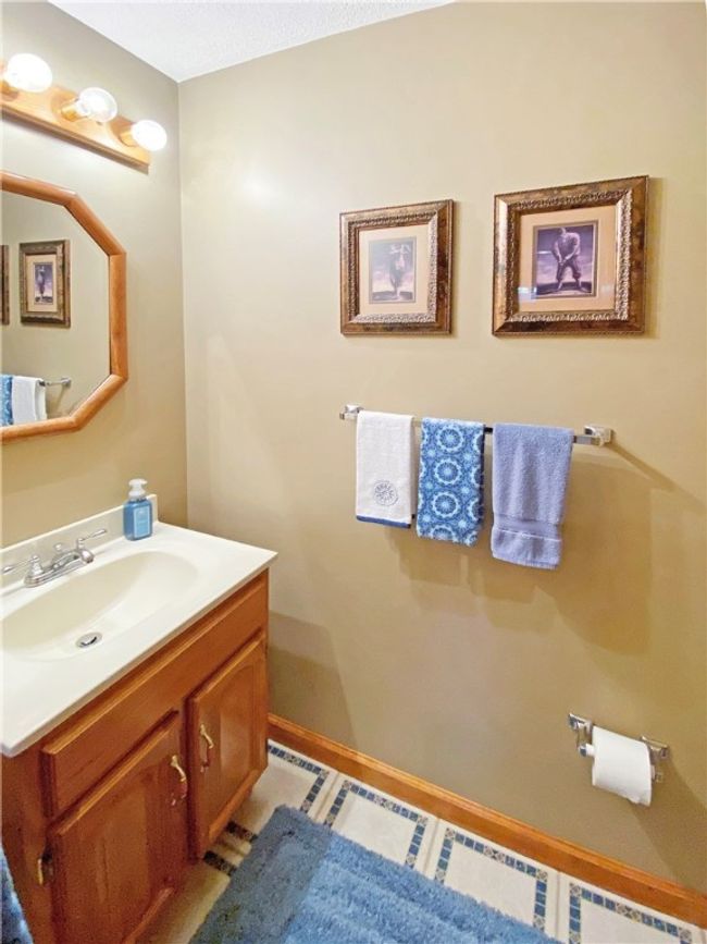 173 Stonewood Dr., Sold in Bethel Park Zoocasa