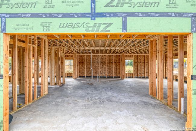 615 N 3 Rd St, House other with 3 bedrooms, 3 bathrooms and null parking in Carrizo Springs TX | Image 12