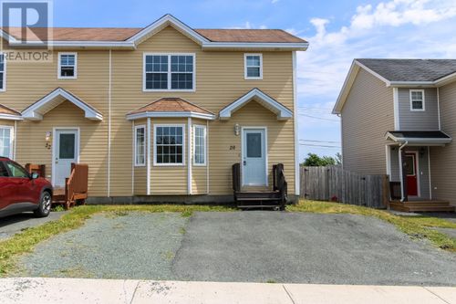 20 Seaborn St, St. John's, NL, A1B5B9 | Card Image