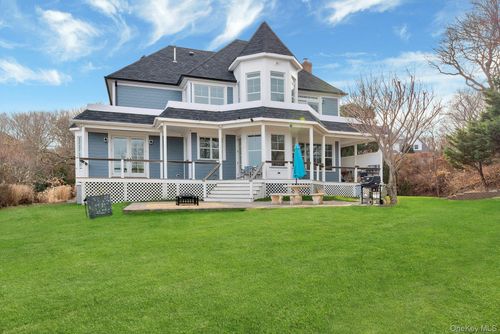 150 Landing Ln, Calverton, NY, 11933-1204 | Card Image