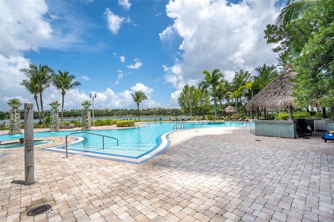 APT-1603N - 2641 N Flamingo Rd, Condo with 2 bedrooms, 2 bathrooms and null parking in Sunrise FL | Image 29