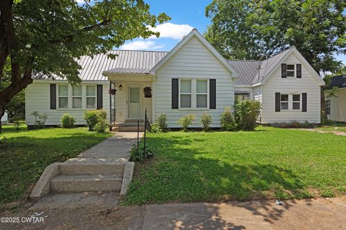 818 S High St, Trenton, TN, 38382-2700 | Card Image