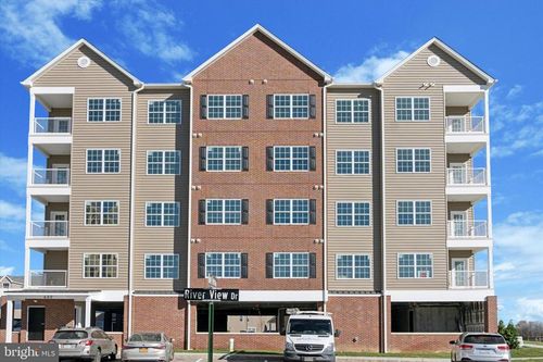 16232 River View Dr, BRISTOL, PA, 19007 | Card Image