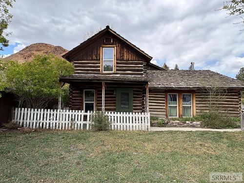 520 E Main Ave, Challis, ID, 83226-7792 | Card Image