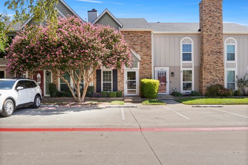 161 Merlin Way, Euless, TX, 76039-4207 | Card Image