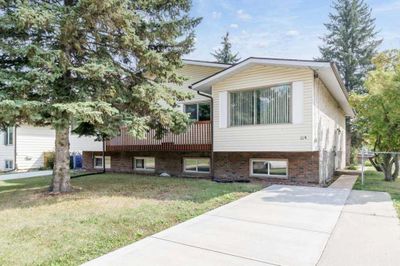 113 Overdown Dr, Home with 4 bedrooms, 1 bathrooms and null parking in Red Deer AB | Image 1