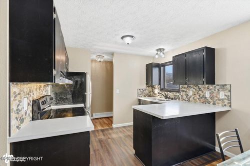 unit-j6-1450 Northview Dr, Anchorage, AK, 99504-2870 | Card Image