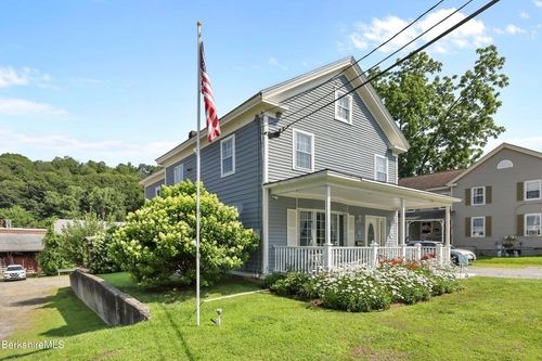 1-125 Center St, Lee, MA, 01238-1501 | Card Image