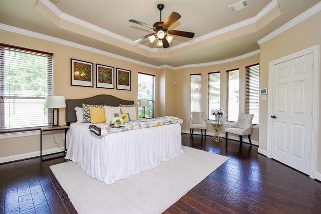 7003 Paxton Ct, House other with 5 bedrooms, 4 bathrooms and 3 parking in Sugar Land TX | Image 19