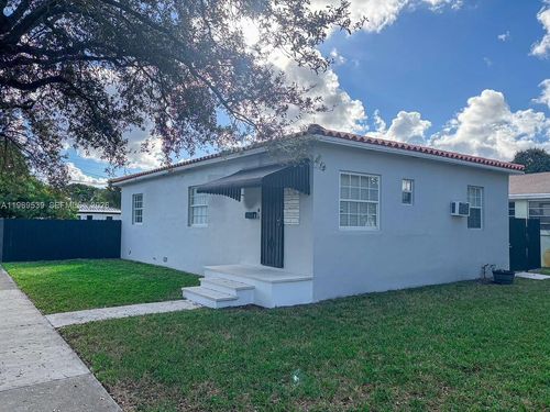 601 De Leon Dr, Miami Springs, FL, 33166-5909 | Card Image