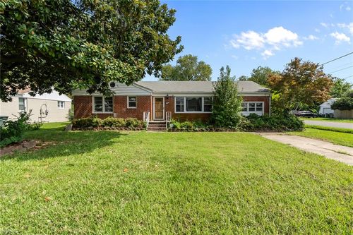 1814 Canterbury Rd, Hampton, VA, 23666-4336 | Card Image