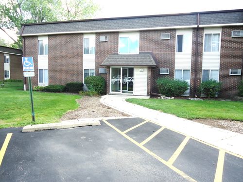 apt-104-1115 Miller Ln, Buffalo Grove, IL, 60089-4249 | Card Image