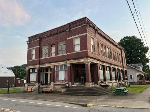 180 Broadway St, Quaker City, OH, 43773 | Card Image