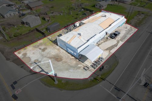 20830 Avenue 152, Porterville, CA, 93257-6806 | Card Image