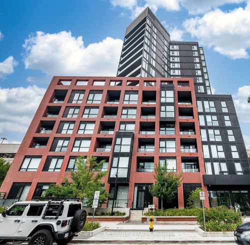 525-8 Tippett Rd, Toronto, ON, M3H0E7 | Card Image