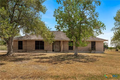 513 Bambi Dr, Victoria, TX, 77904-5104 | Card Image