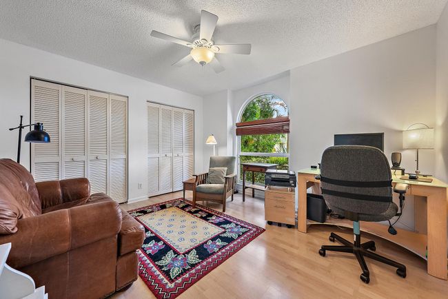 6238 Dania St, House other with 3 bedrooms, 2 bathrooms and null parking in Jupiter FL | Image 17