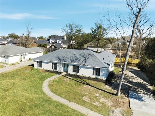 5013 E Saint Charles Ave Avenue, Lake Charles, LA, 70605 | Card Image