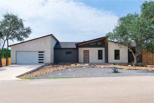 50 War Bonnet, Wimberley, TX, 78676-2147 | Card Image