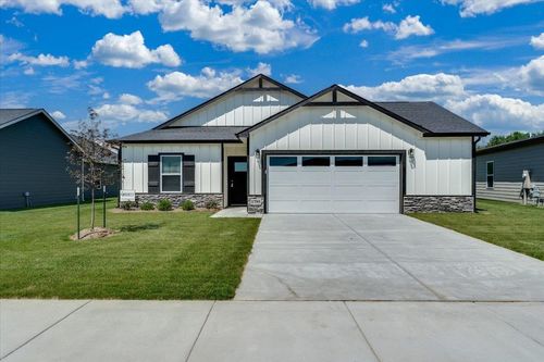 1795 N Redbud Ln, Wichita, KS, 67204 | Card Image