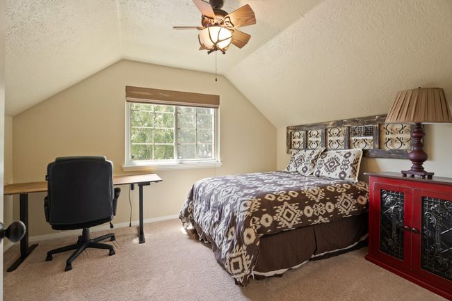 2101 Rocky Creek Ln, House other with 3 bedrooms, 3 bathrooms and 2 parking in Pearland TX | Image 21