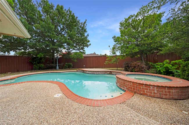8201 Fountain Ridge Dr, House other with 4 bedrooms, 2 bathrooms and null parking in Plano TX | Image 30