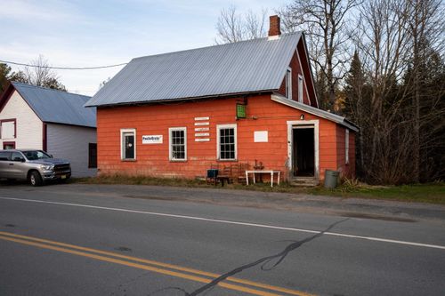184 Vt Route 5a, West Burke, VT, 05871-8901 | Card Image
