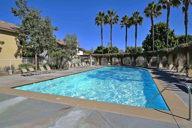 2224 Lago Ventana, Townhouse with 3 bedrooms, 3 bathrooms and 2 parking in Chula Vista CA | Image 37
