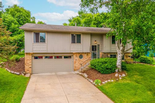13863 62nd Ave N, Maple Grove, MN, 55311-4207 | Card Image