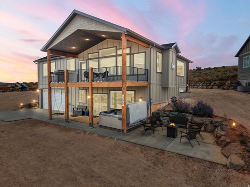 388 W Cricket Cir, Garden City, UT, 84028 | Card Image