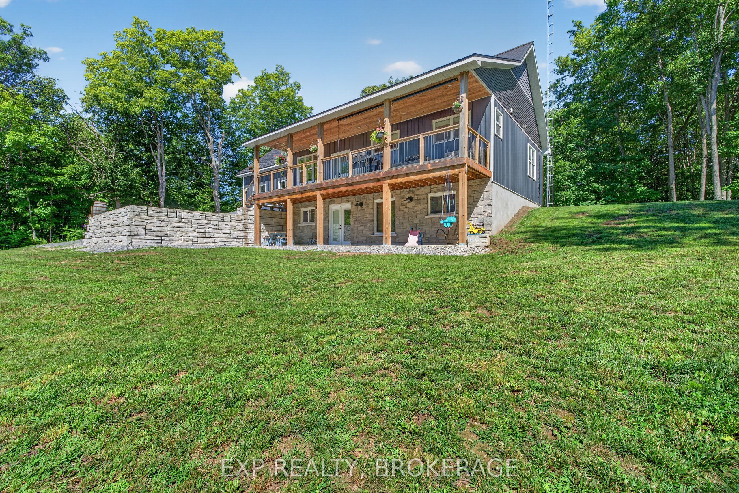Residential in Frontenac 5