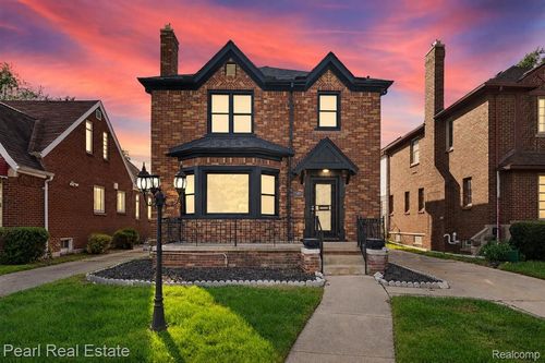 17595 Indiana St, Detroit, MI, 48221-2404 | Card Image