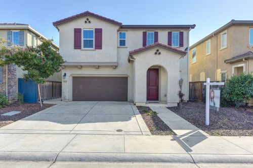 8444 Vila Gale Way, Elk Grove, CA, 95757-6395 | Card Image