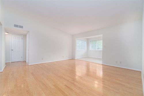 unit-1304-1468 Briarwood Rd Ne, Brookhaven, GA, 30319-5742 | Card Image