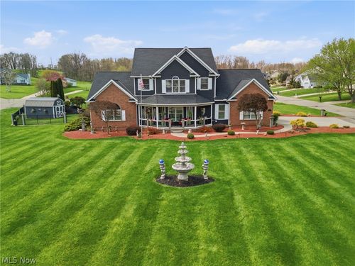 11186 Whitetail Run St Nw, Bolivar, OH, 44612-9214 | Card Image